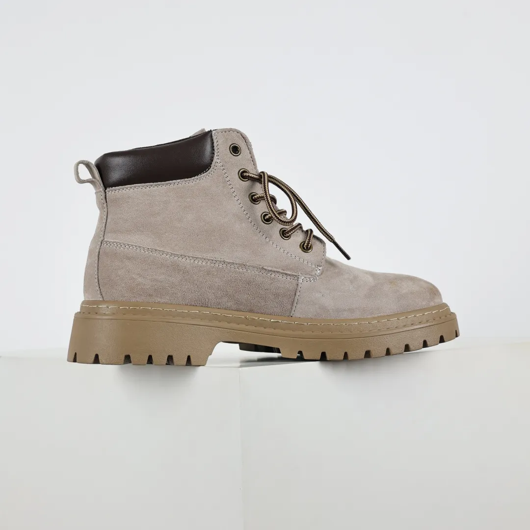 Text price 💰620 Core recommendation Good price Timberland Timberland/Timberland Customized low-top work shoes TB10088 The fabric is made of frosted cowhide to give you a perfect wearing experience. The quality is exquisite and durable. A must-have for sportsmen. Specializes in not being handsome. High-quality and first-class foot feel. Size: 38 39 40 41 42 43 44 One size larger